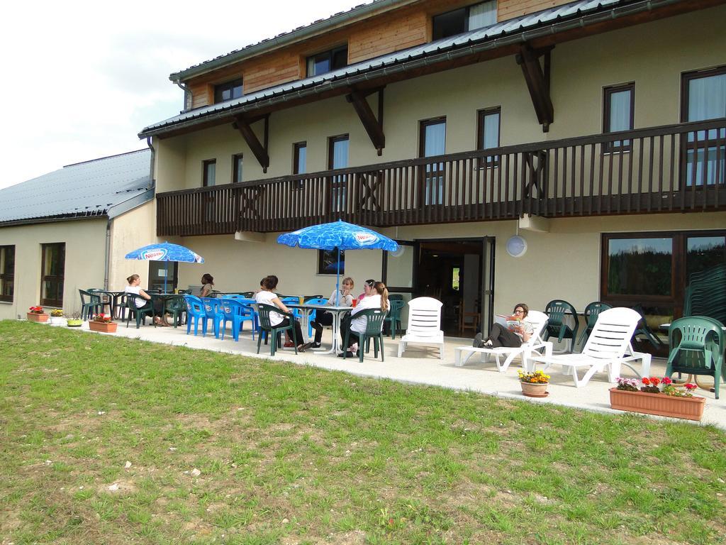 Village Vacances Passion Georges Moustaki Les Moussieres Ngoại thất bức ảnh